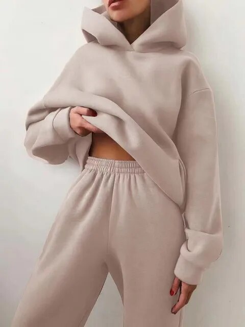 Trendiges und Bequemes Damen-Set mit Hoodie und Jogginghose