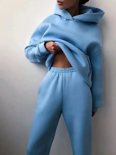 Trendiges und Bequemes Damen-Set mit Hoodie und Jogginghose