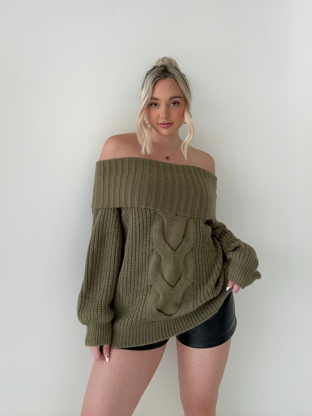 Damen Pullover mit Off-Shoulder Design – Perfekt für jeden Anlass
