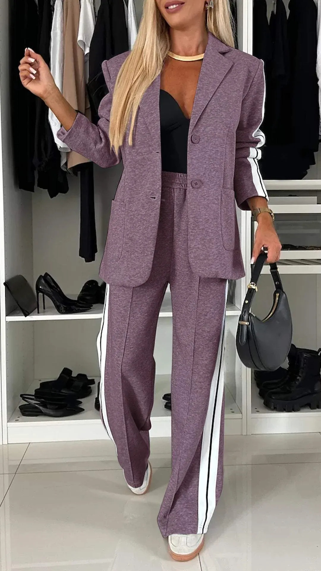 Eleganter Damen-Alltagsanzug mit Langarm und Stilvollem Reverskragen