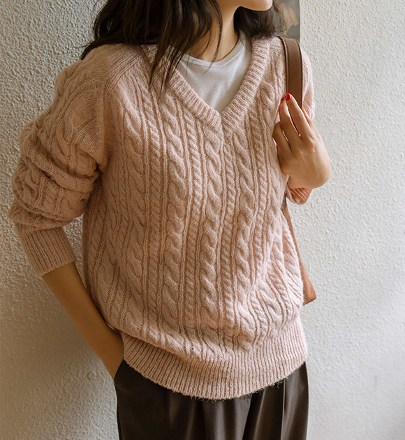 Eleganter V-Ausschnitt-Damenpullover mit Twist – Vielseitig für Alle Anlässe