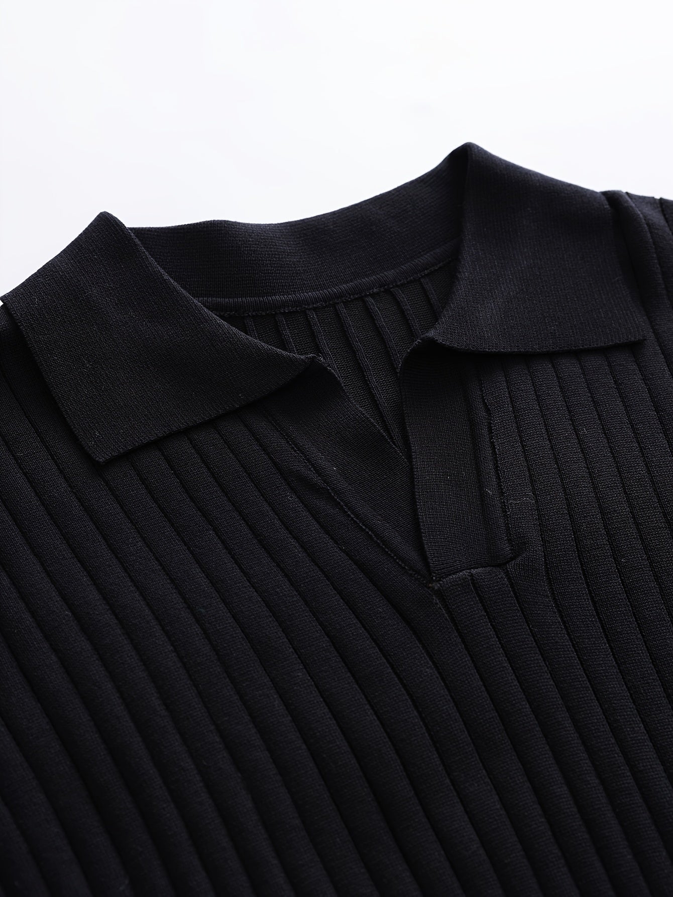 Casual V-Ausschnitt Herrenpullover – Ideal für Kühle Jahreszeiten