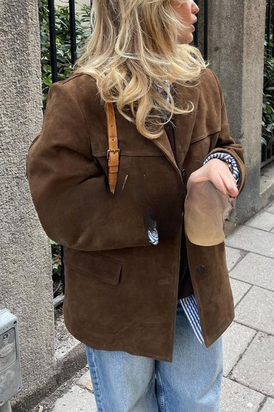 Stilvolle Damenjacke mit Kragen und Langen Ärmeln – Für Einen Ausdrucksvollen Stil