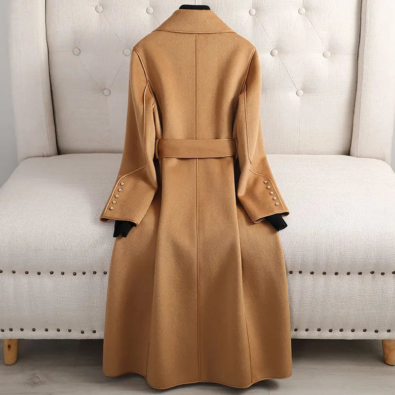 Trenchcoat aus Merinowolle von Lilian-Thouram