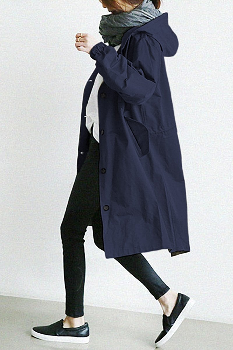 Wasserdichter Trenchcoat mit Kapuze